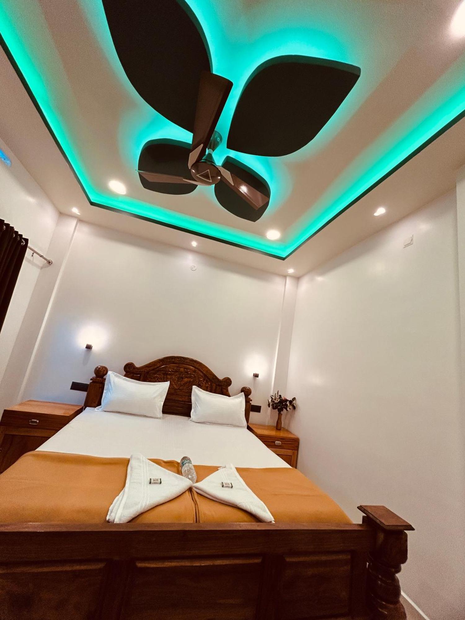 Ferienwohnung Grand Periyar Thekkady Exterior foto